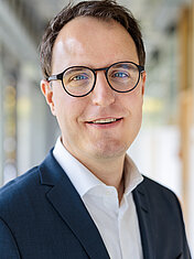 Prof. Dr. Alexander Grohmann Prof. Dr. Alexander Grohmann