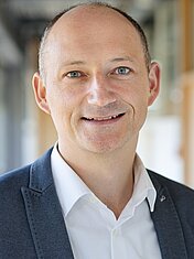 Prof. Dr. Rainer Eber Prof. Dr. Rainer Eber