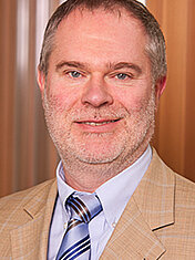 Prof. Dr. Ulrich Schmitt Prof. Dr. Ulrich Schmitt