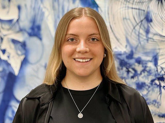 Portrait von Vera Stumpp, Bachelorstudentin, Gesundheitsmanagement Portrait von Vera Stumpp, Bachelorstudentin, Gesundheitsmanagement