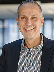 Prof. Dr. Volker Knoblauch Prof. Dr. Volker Knoblauch