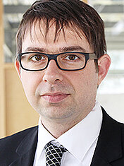 Prof. Dr. Stefan Fetzer Prof. Dr. Stefan Fetzer