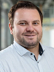 Fabian Hillebrand Fabian Hillebrand