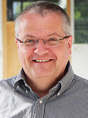 Prof. Dr. Dirk Flottmann Prof. Dr. Dirk Flottmann